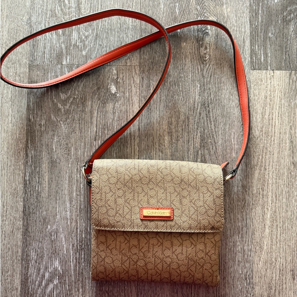 Calvin Klein Crossbody Bag